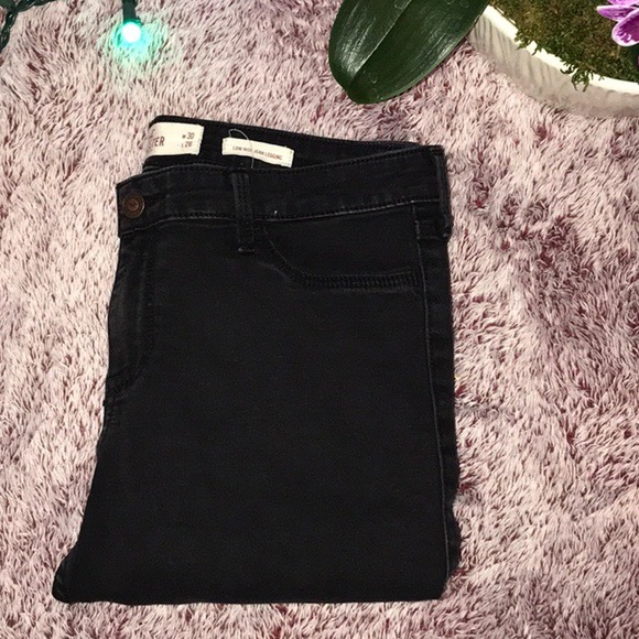 Hollister Denim - 👏🏻LOW RISE jeans!👏🏻